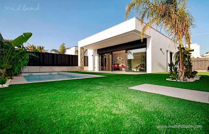 Image No.2-3 Bed Villa for sale