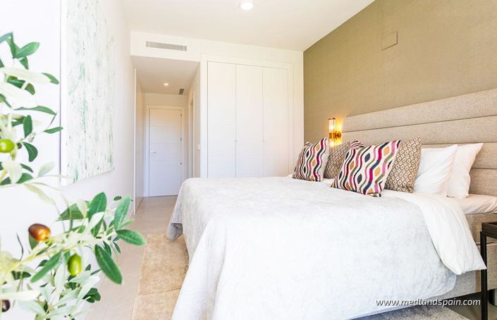 Image No.13-3 Bed Apartment for sale