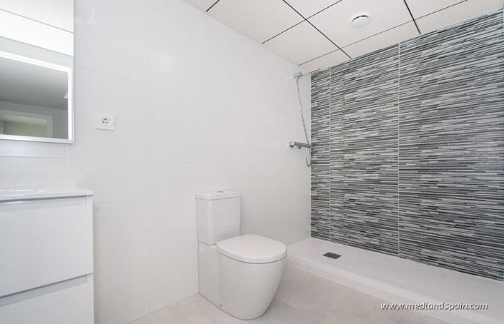 Image No.7-3 Bed Villa for sale