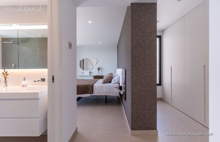 Image No.11-3 Bed Villa for sale