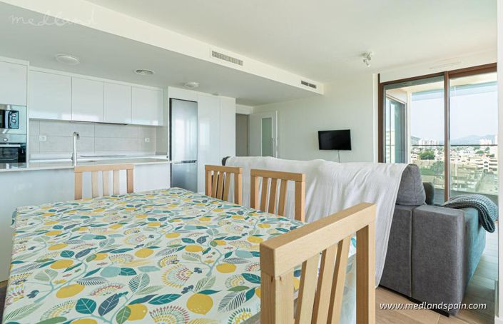 Image No.5-3 Bed Apartment for sale