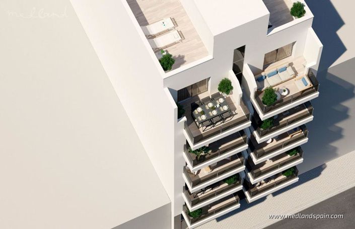 Image No.13-3 Bed Apartment for sale