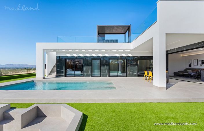 Image No.2-3 Bed Villa for sale