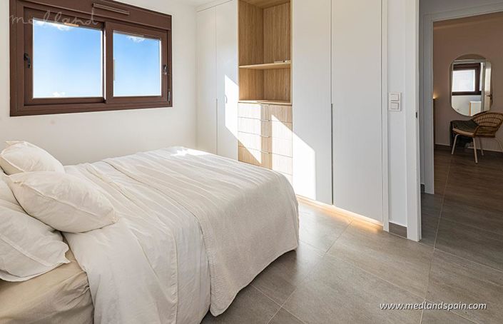 Image No.13-2 Bed Apartment for sale