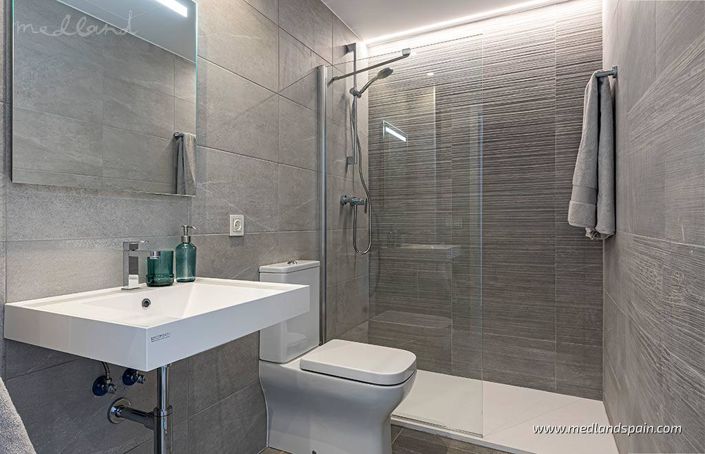 Image No.14-2 Bed Apartment for sale