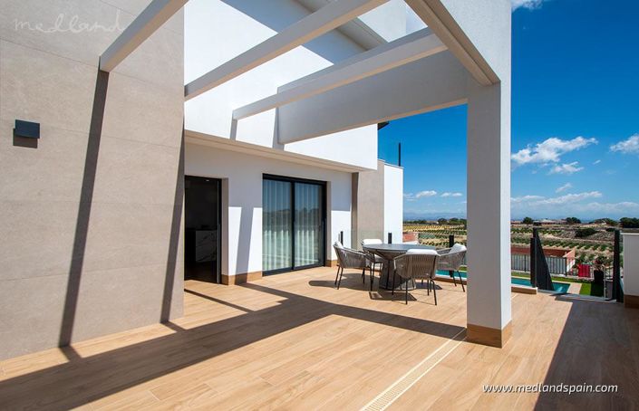 Image No.5-3 Bed Villa for sale