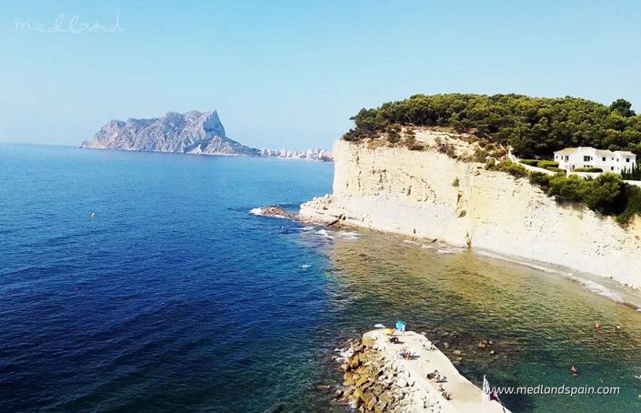 Image No.9-4 Bed Villa for sale