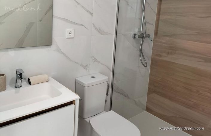 Image No.8-2 Bed Apartment for sale