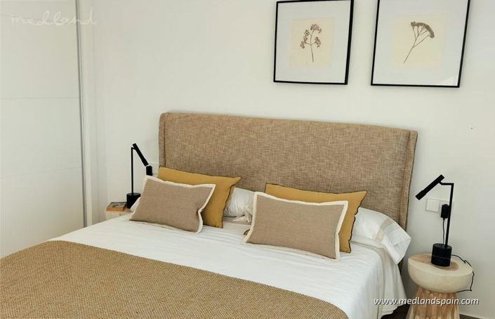 Image No.7-3 Bed Apartment for sale