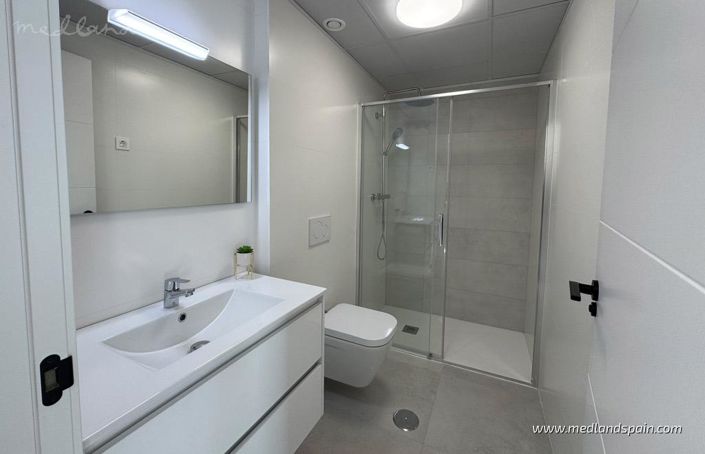 Image No.8-3 Bed Villa for sale