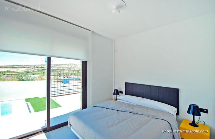 Image No.10-3 Bed Villa for sale