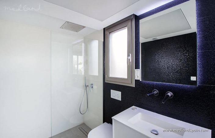 Image No.9-3 Bed Villa for sale