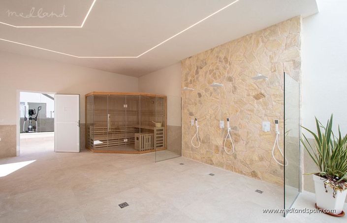 Image No.13-3 Bed Apartment for sale