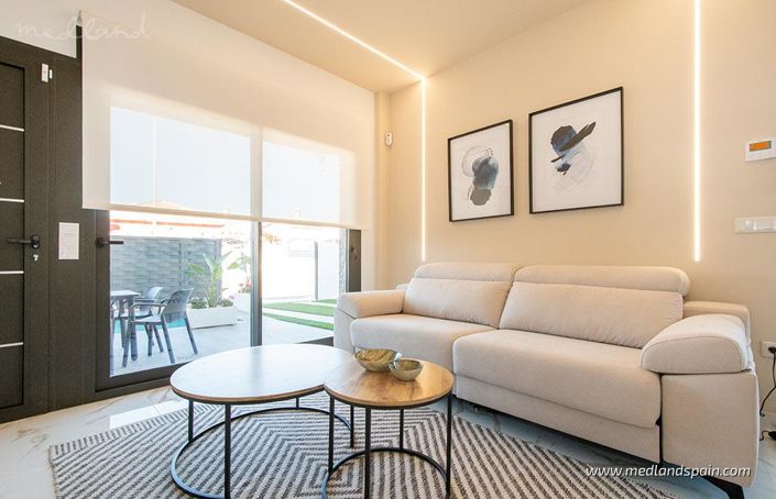 Image No.4-3 Bed Villa for sale