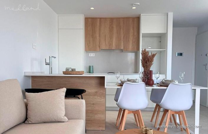 Image No.4-3 Bed Townhouse for sale