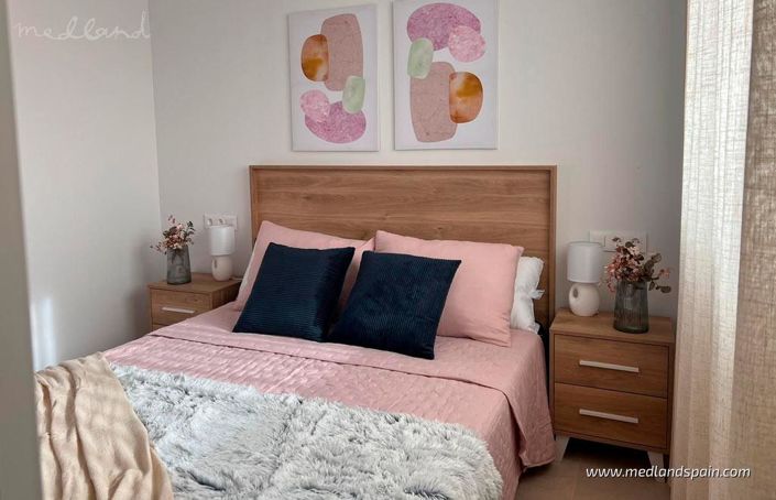 Image No.7-3 Bed Townhouse for sale