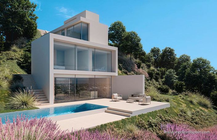 Image No.4-4 Bed Villa for sale