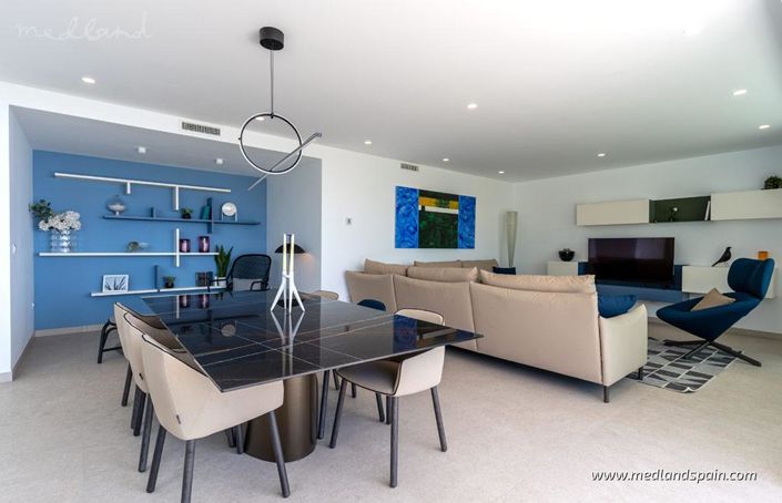 Image No.3-3 Bed Villa for sale