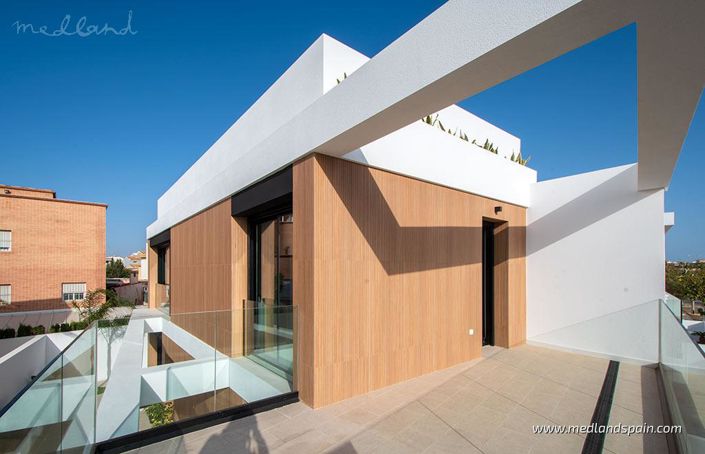 Image No.13-3 Bed Villa for sale