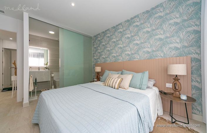 Image No.7-2 Bed Apartment for sale