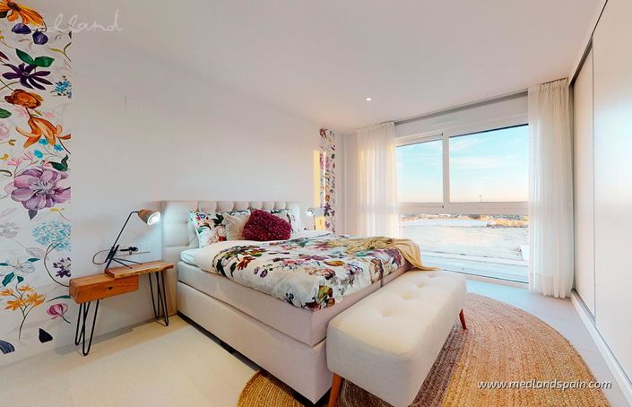 Image No.11-3 Bed Villa for sale