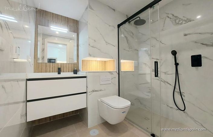 Image No.12-3 Bed Villa for sale