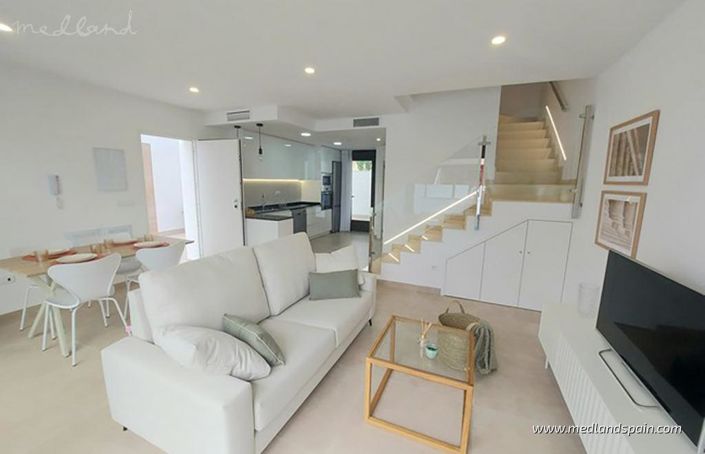 Image No.6-3 Bed Villa for sale