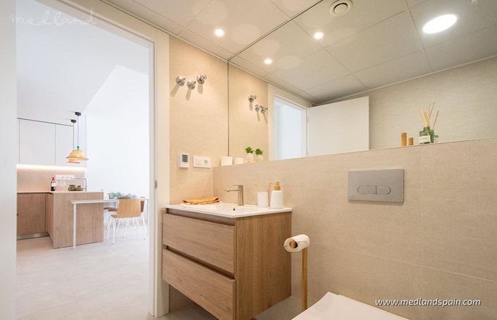 Image No.9-3 Bed Apartment for sale