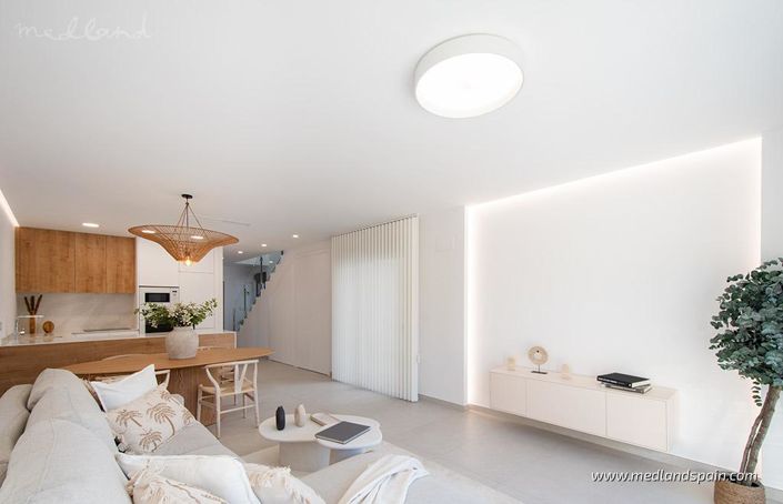 Image No.4-3 Bed Villa for sale