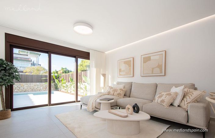 Image No.6-3 Bed Villa for sale