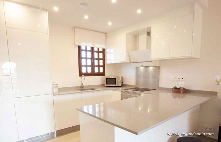 Image No.9-3 Bed Apartment for sale