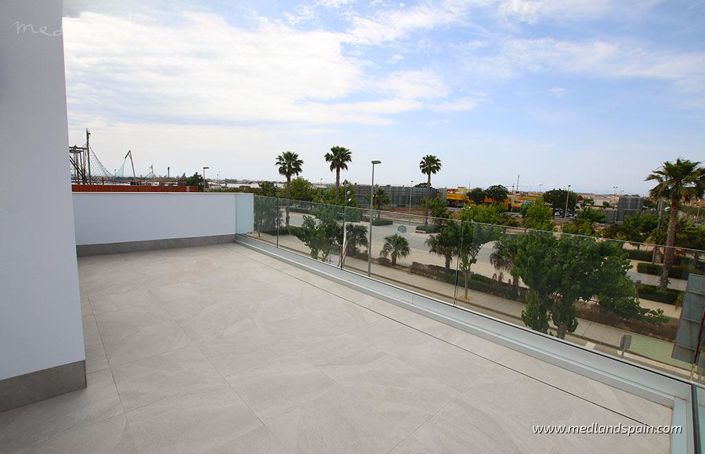 Image No.13-3 Bed Villa for sale