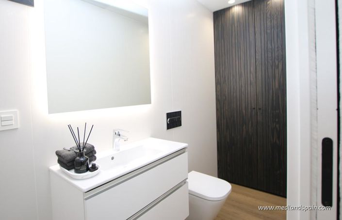 Image No.5-3 Bed Villa for sale