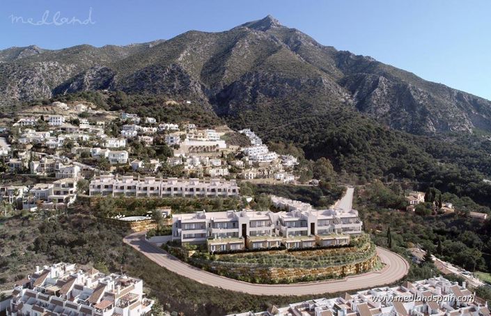 Image No.2-Maison de ville de 3 chambres à vendre à Marbella