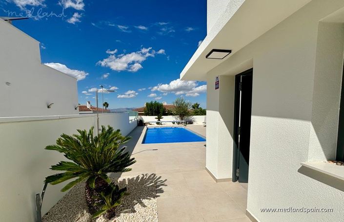 Image No.10-3 Bed Villa for sale