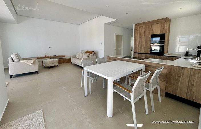 Image No.3-3 Bed Villa for sale