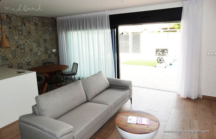 Image No.3-Villa de 3 chambres à vendre à Pilar de la Horadada