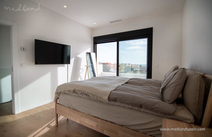 Image No.15-3 Bed Villa for sale