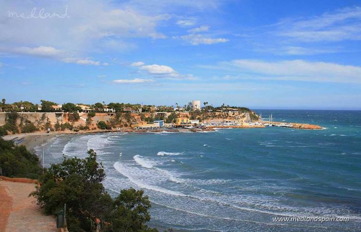 Image No.8-3 Bed Villa for sale