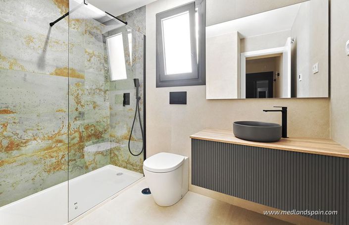 Image No.14-2 Bed Apartment for sale