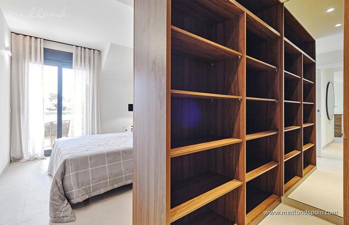 Image No.9-2 Bed Apartment for sale