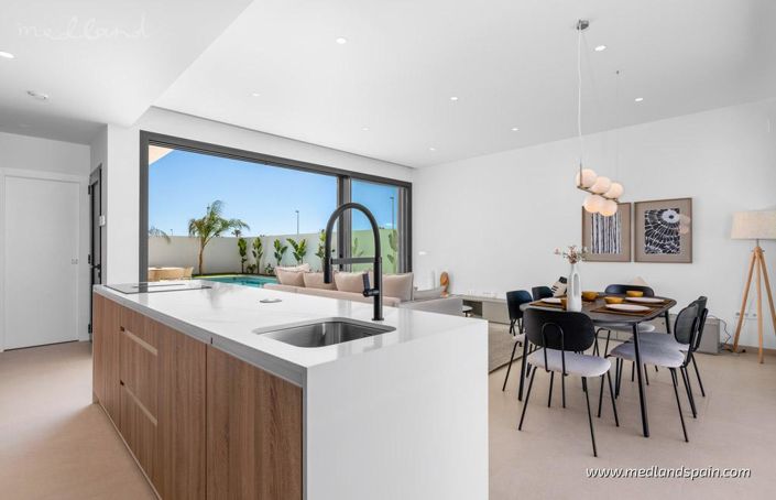 Image No.5-3 Bed Villa for sale