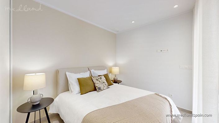 Image No.10-3 Bed Apartment for sale