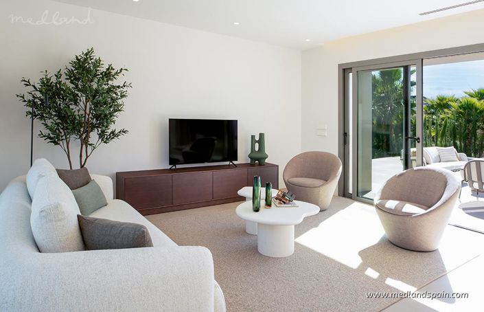 Image No.3-3 Bed Villa for sale