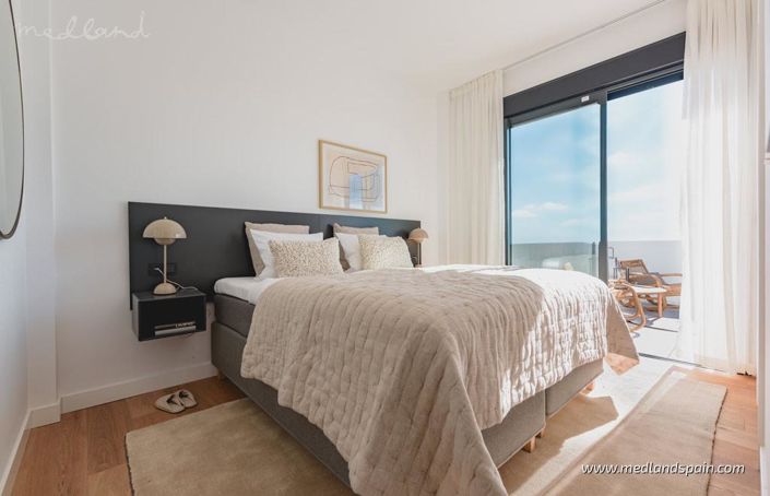 Image No.12-4 Bed Villa for sale