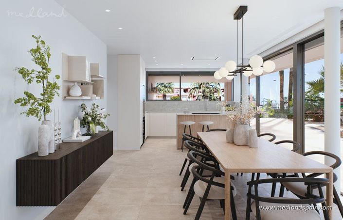 Image No.5-5 Bed Villa for sale