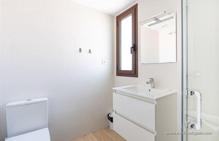 Image No.12-3 Bed Apartment for sale