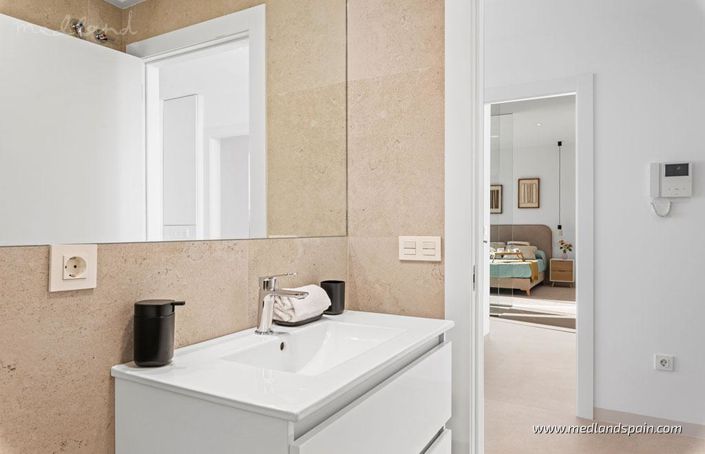 Image No.7-2 Bed Apartment for sale