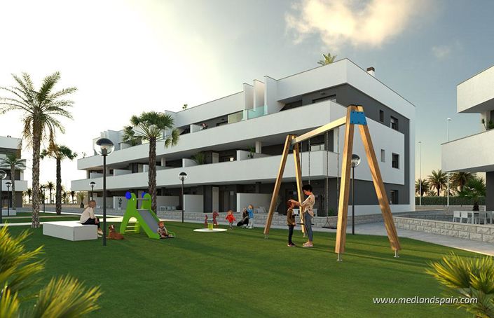 Image No.14-3 Bed Apartment for sale