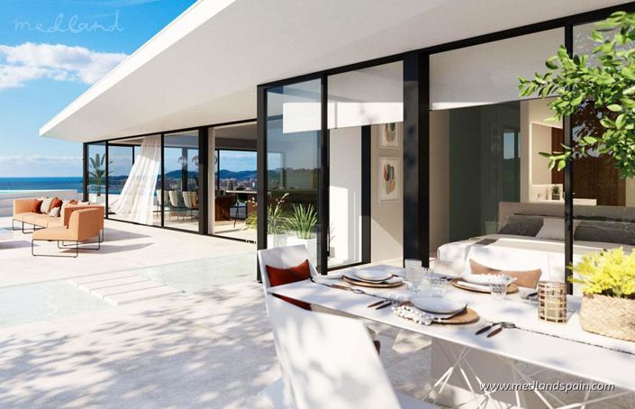 Image No.12-4 Bed Apartment for sale